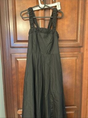 Black Ruffled Strap Maxi Dress